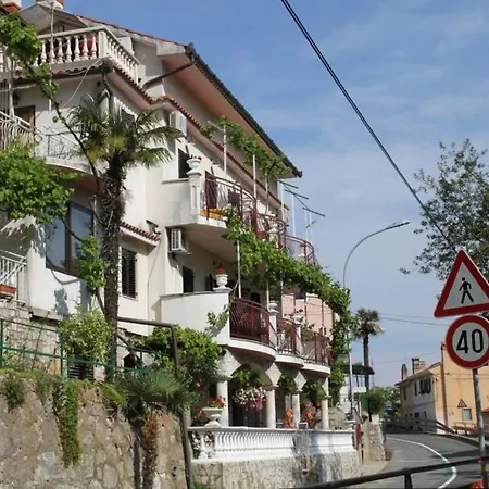 And With Parking Space Moscenicka Draga, Opatija - 7772 게스트하우스